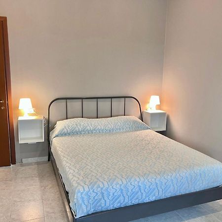 Apt Donati Home, Modernita E Comfort Con Parcheggio Gratuito Privato E Spazio Esterno Privato 卡萨诺阿达 外观 照片