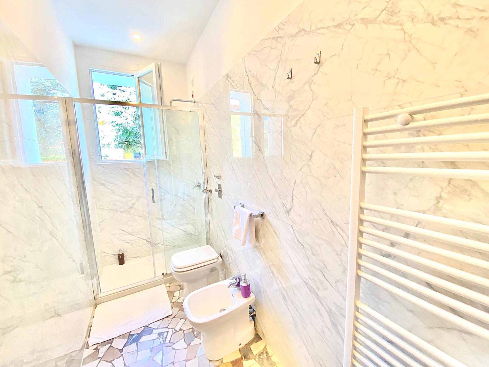 Apt Donati Home, Modernita E Comfort Con Parcheggio Gratuito Privato E Spazio Esterno Privato 卡萨诺阿达 外观 照片