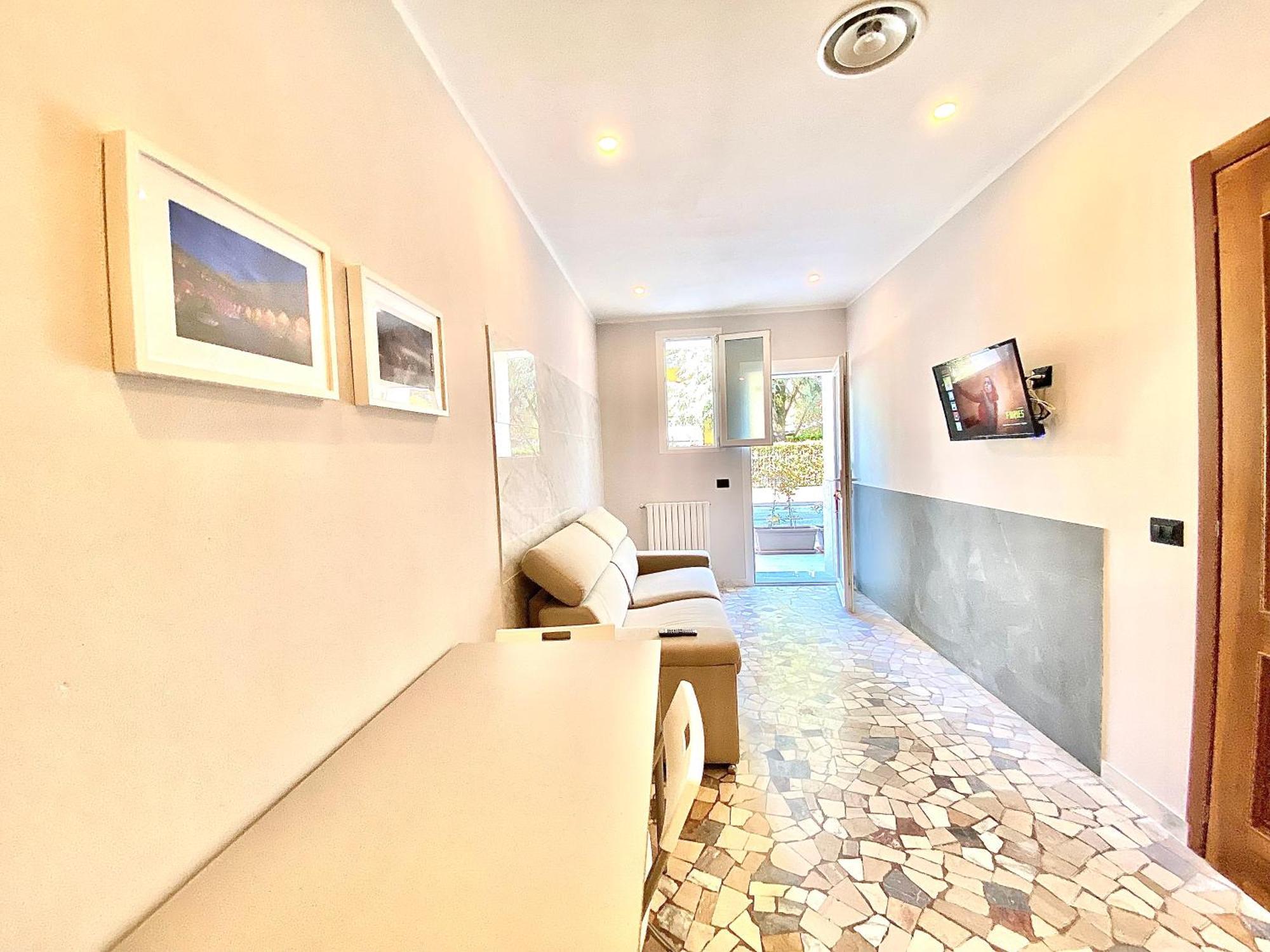 Apt Donati Home, Modernita E Comfort Con Parcheggio Gratuito Privato E Spazio Esterno Privato 卡萨诺阿达 外观 照片