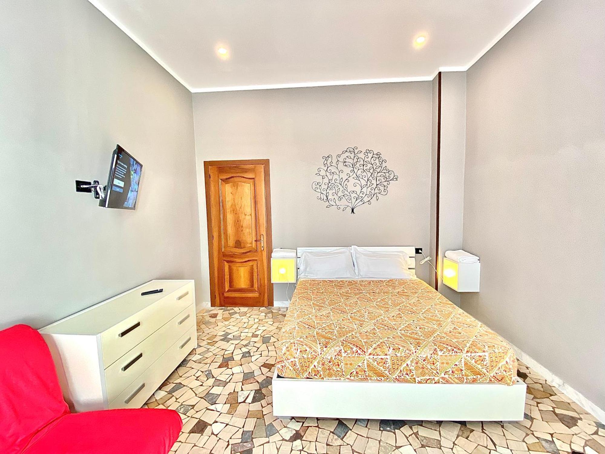 Apt Donati Home, Modernita E Comfort Con Parcheggio Gratuito Privato E Spazio Esterno Privato 卡萨诺阿达 外观 照片