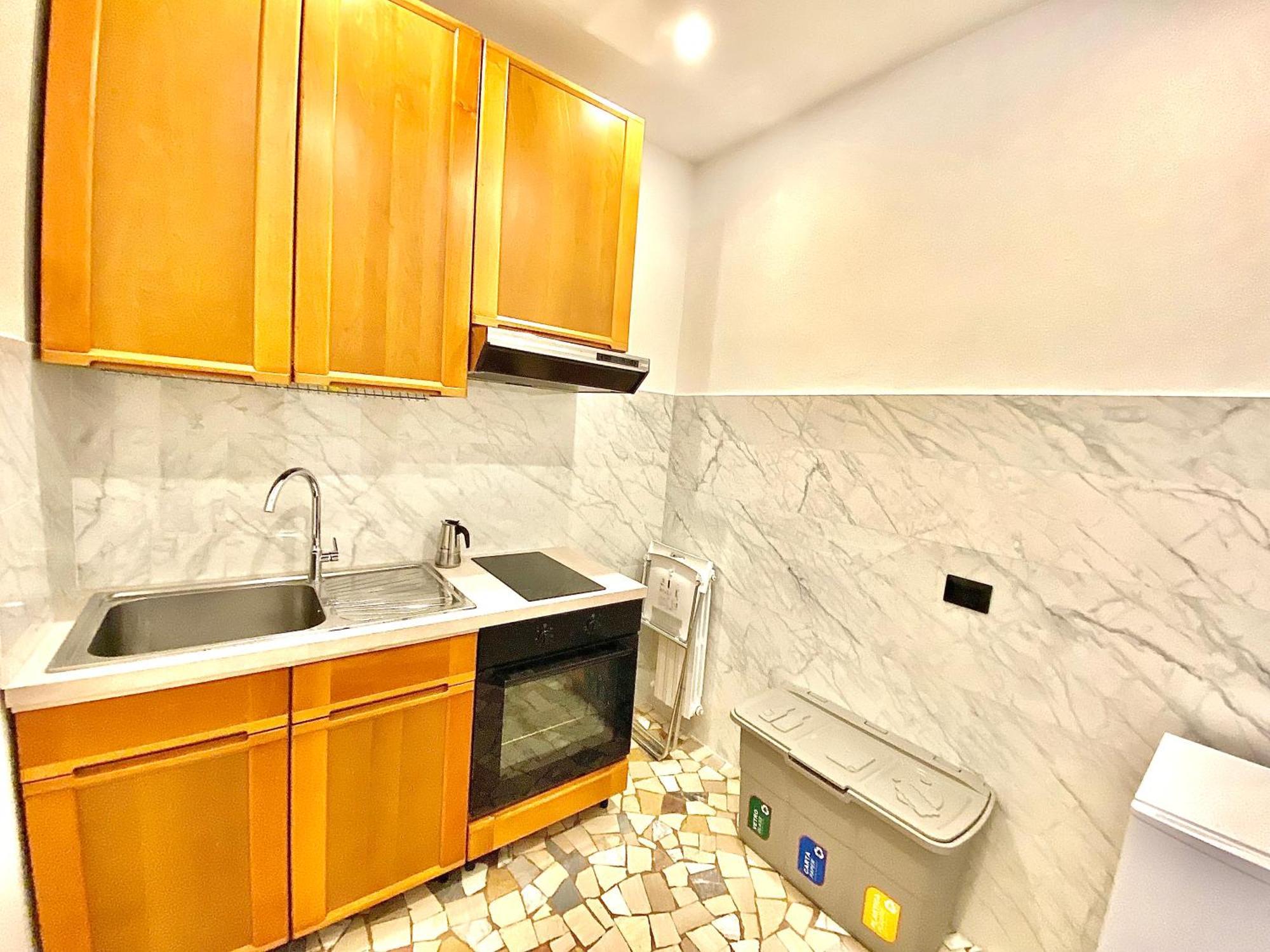 Apt Donati Home, Modernita E Comfort Con Parcheggio Gratuito Privato E Spazio Esterno Privato 卡萨诺阿达 外观 照片