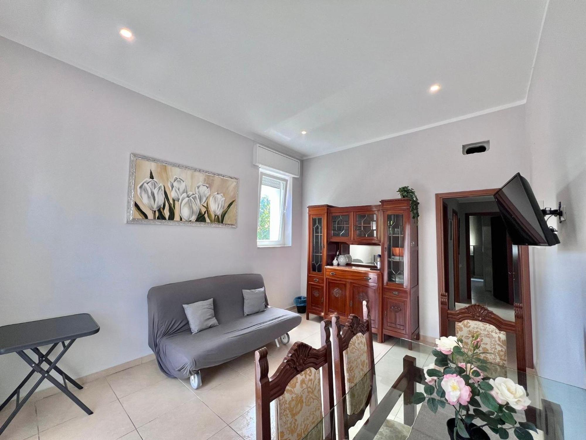 Apt Donati Home, Modernita E Comfort Con Parcheggio Gratuito Privato E Spazio Esterno Privato 卡萨诺阿达 外观 照片