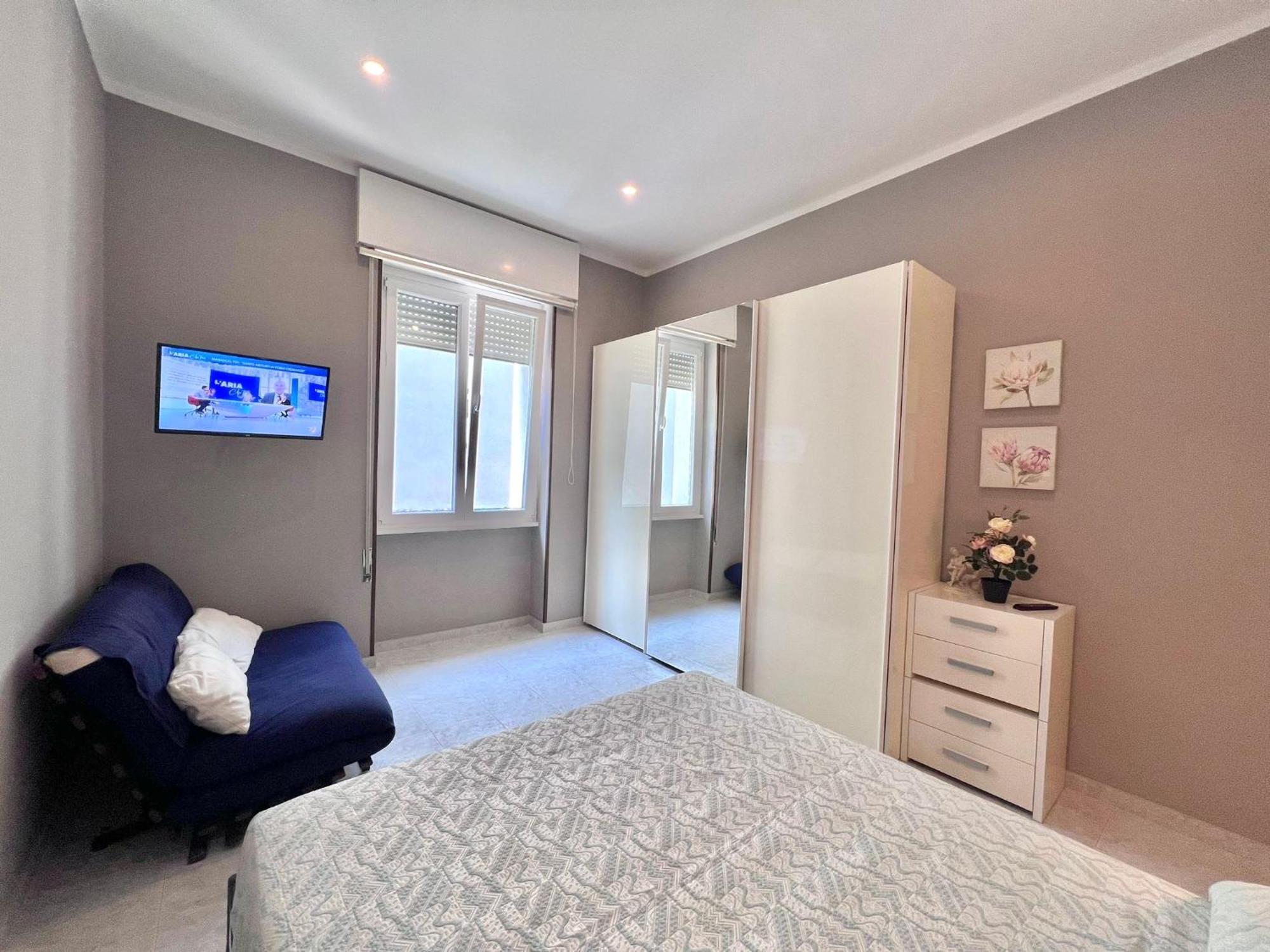 Apt Donati Home, Modernita E Comfort Con Parcheggio Gratuito Privato E Spazio Esterno Privato 卡萨诺阿达 外观 照片